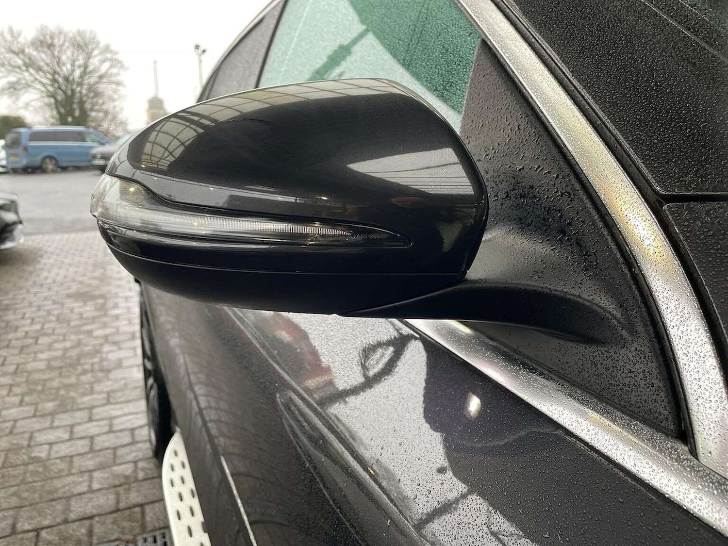 Used Mercedes-Benz EQC 2023 for sale - 77662532: Photo 38