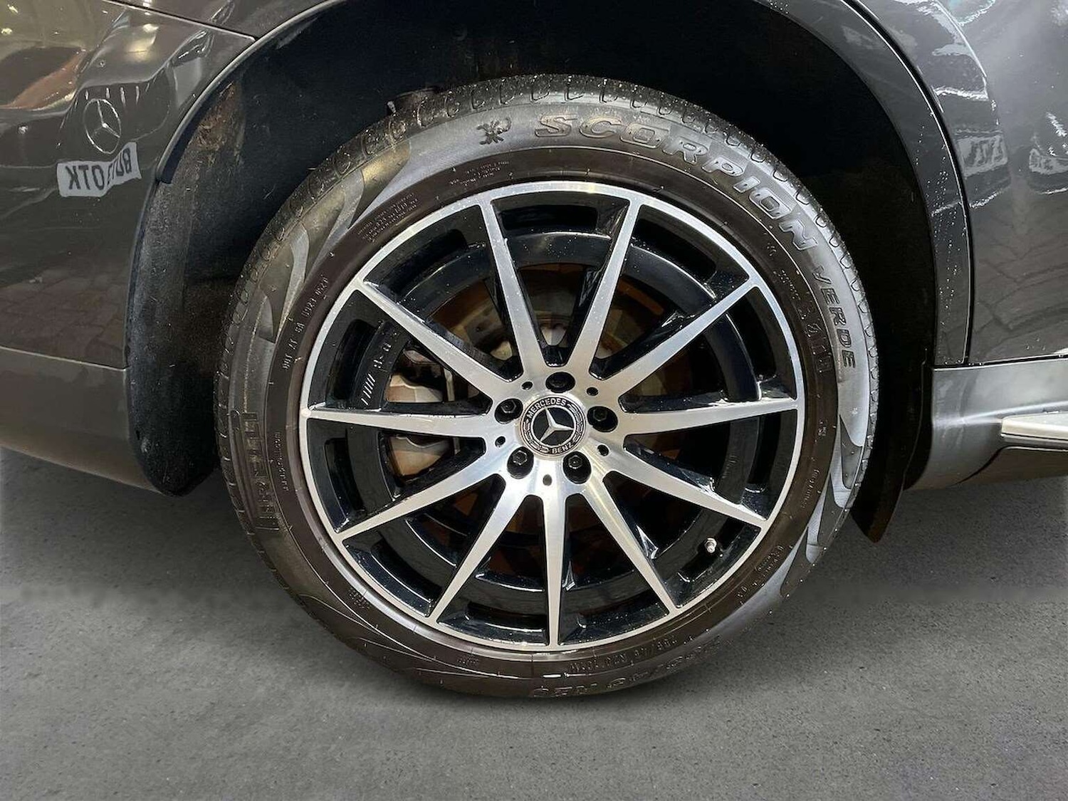 Used Mercedes-Benz EQC 2023 for sale - 77662532: Photo 6