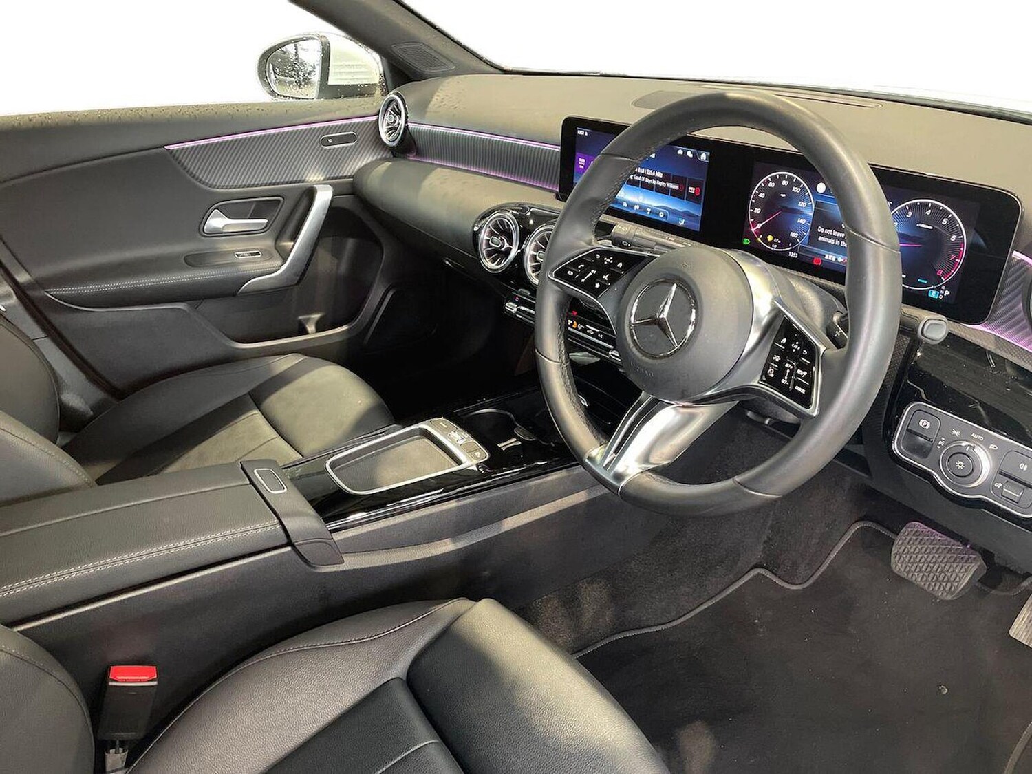 Used Mercedes-Benz A-Class 2024 for sale - 76555397: Photo 17