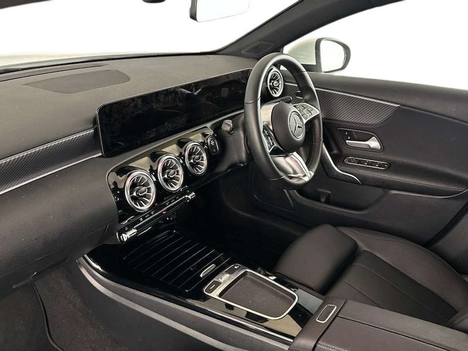 Used Mercedes-Benz A-Class 2024 for sale - 76555397: Photo 4