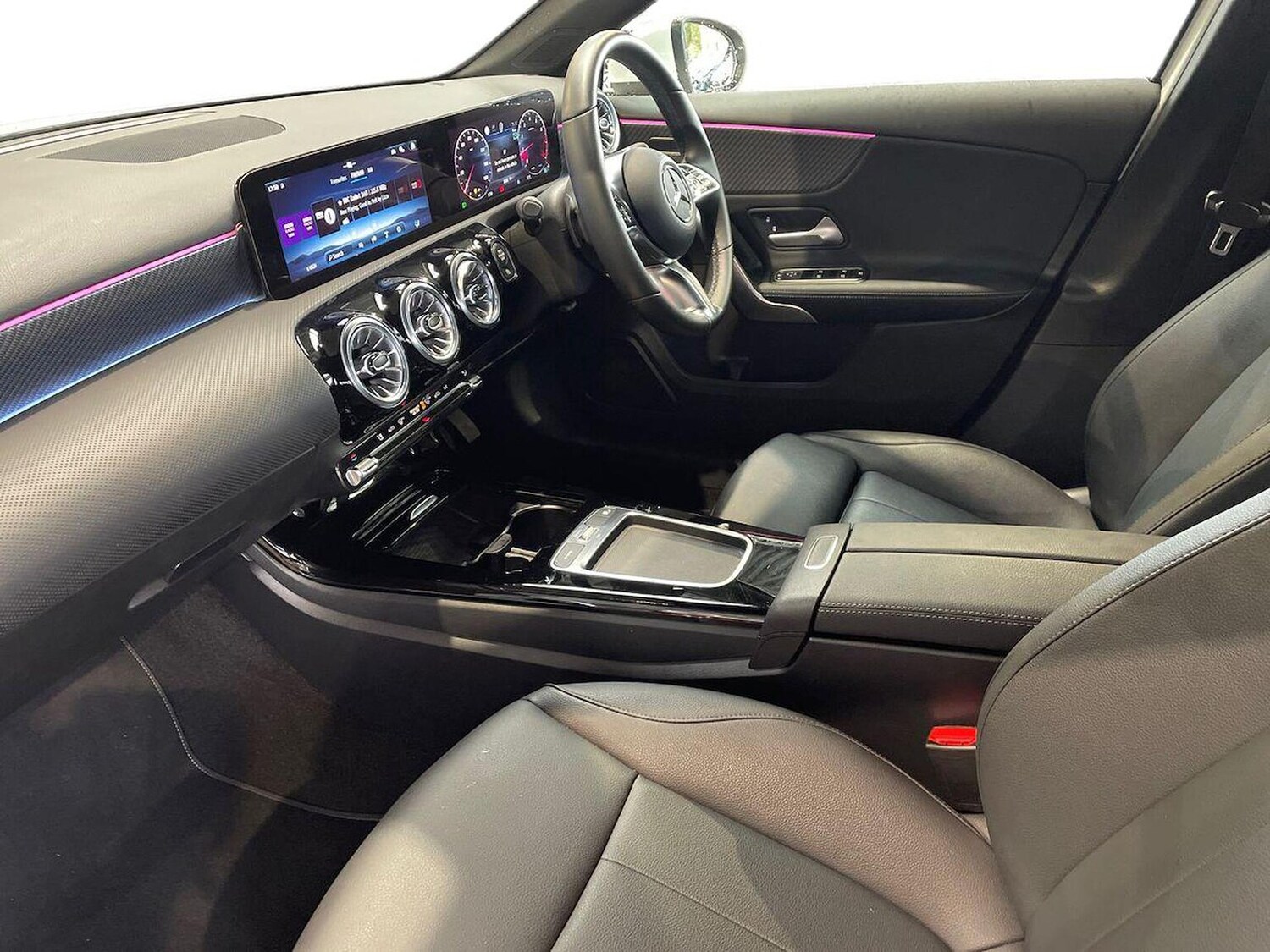 Used Mercedes-Benz A-Class 2024 for sale - 76555397: Photo 9