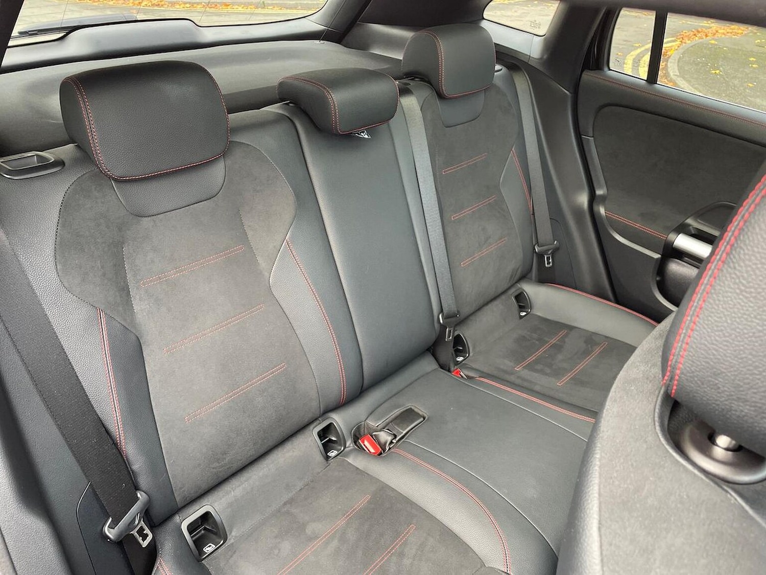 Used Mercedes-Benz GLA 2024 for sale - 76340631: Photo 16