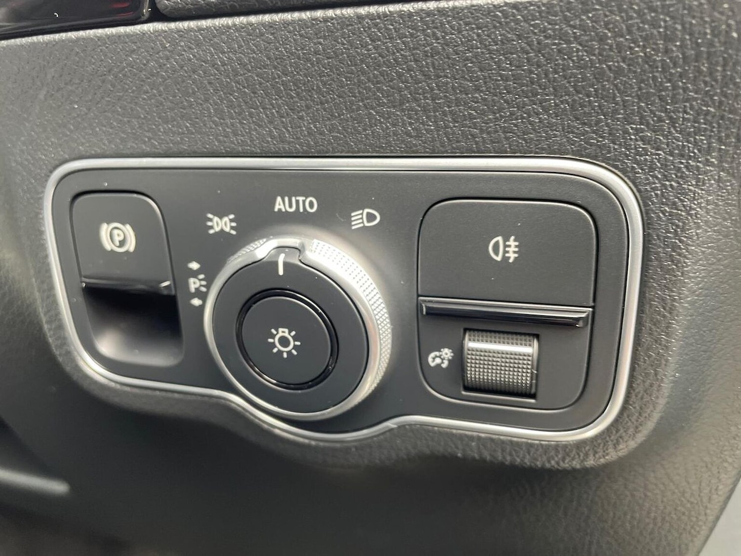 Used Mercedes-Benz GLA 2024 for sale - 76340631: Photo 22