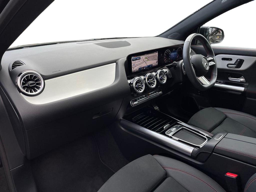 Used Mercedes-Benz GLA 2024 for sale - 76340631: Photo 7
