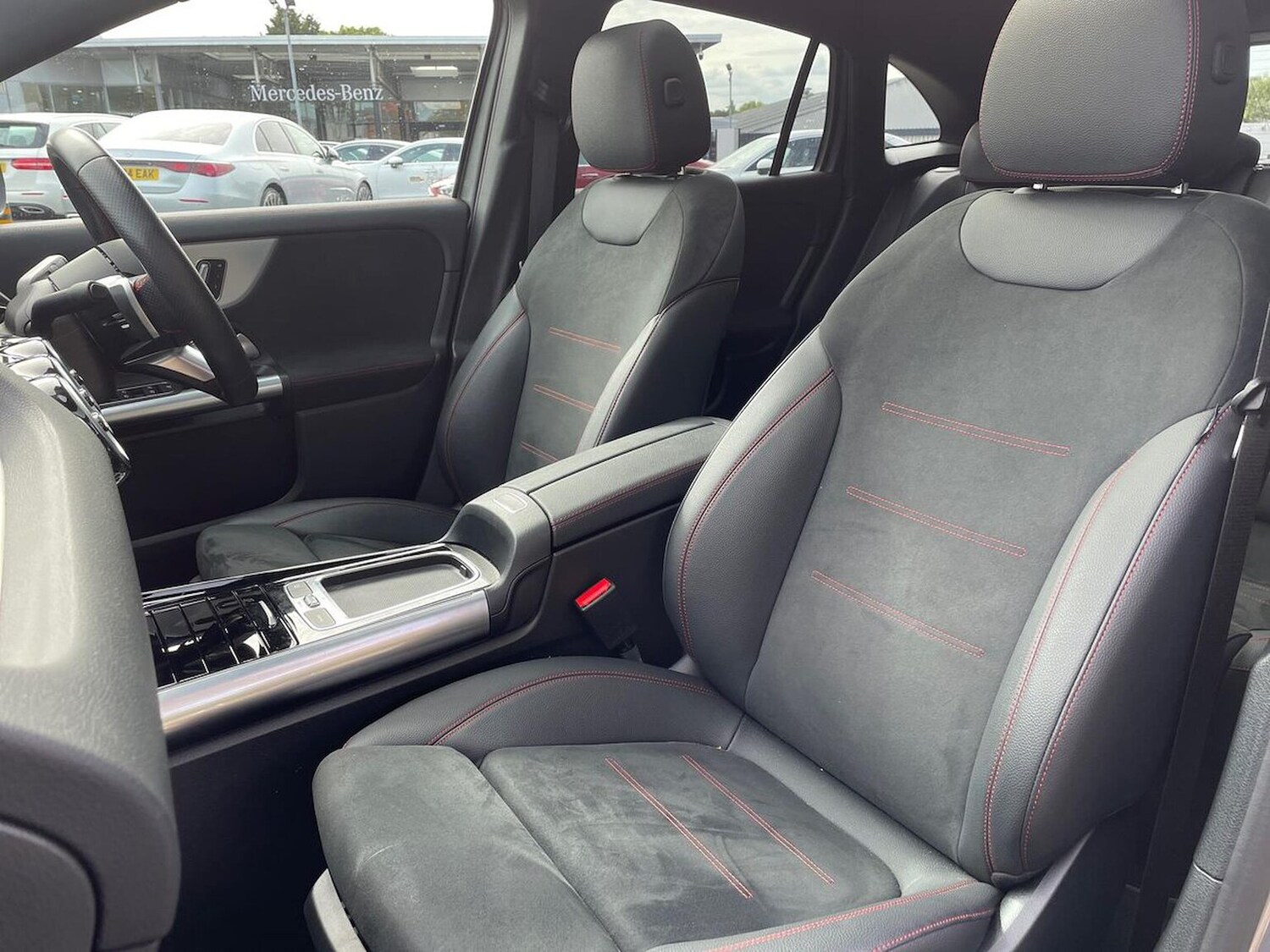 Used Mercedes-Benz EQA 2024 for sale - 76127267: Photo 31