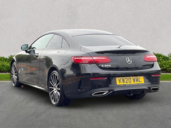 Used Mercedes-Benz E Class 2020 for sale - 76310133: Photo 2