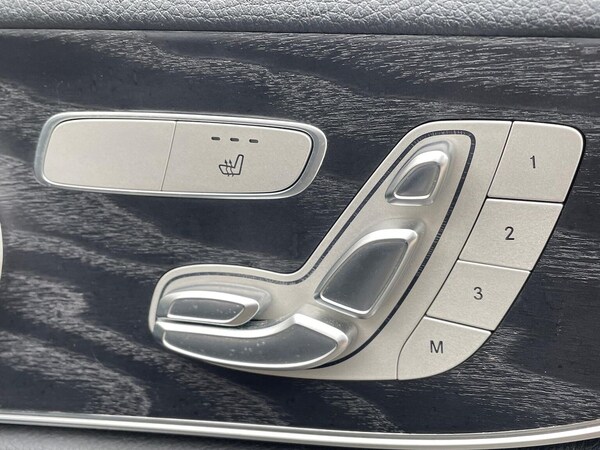 Used Mercedes-Benz E Class 2020 for sale - 76310133: Photo 30