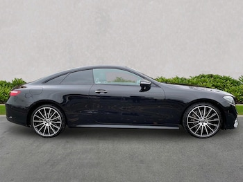 Used Mercedes-Benz E Class 2020 for sale - 76310133: Photo 3