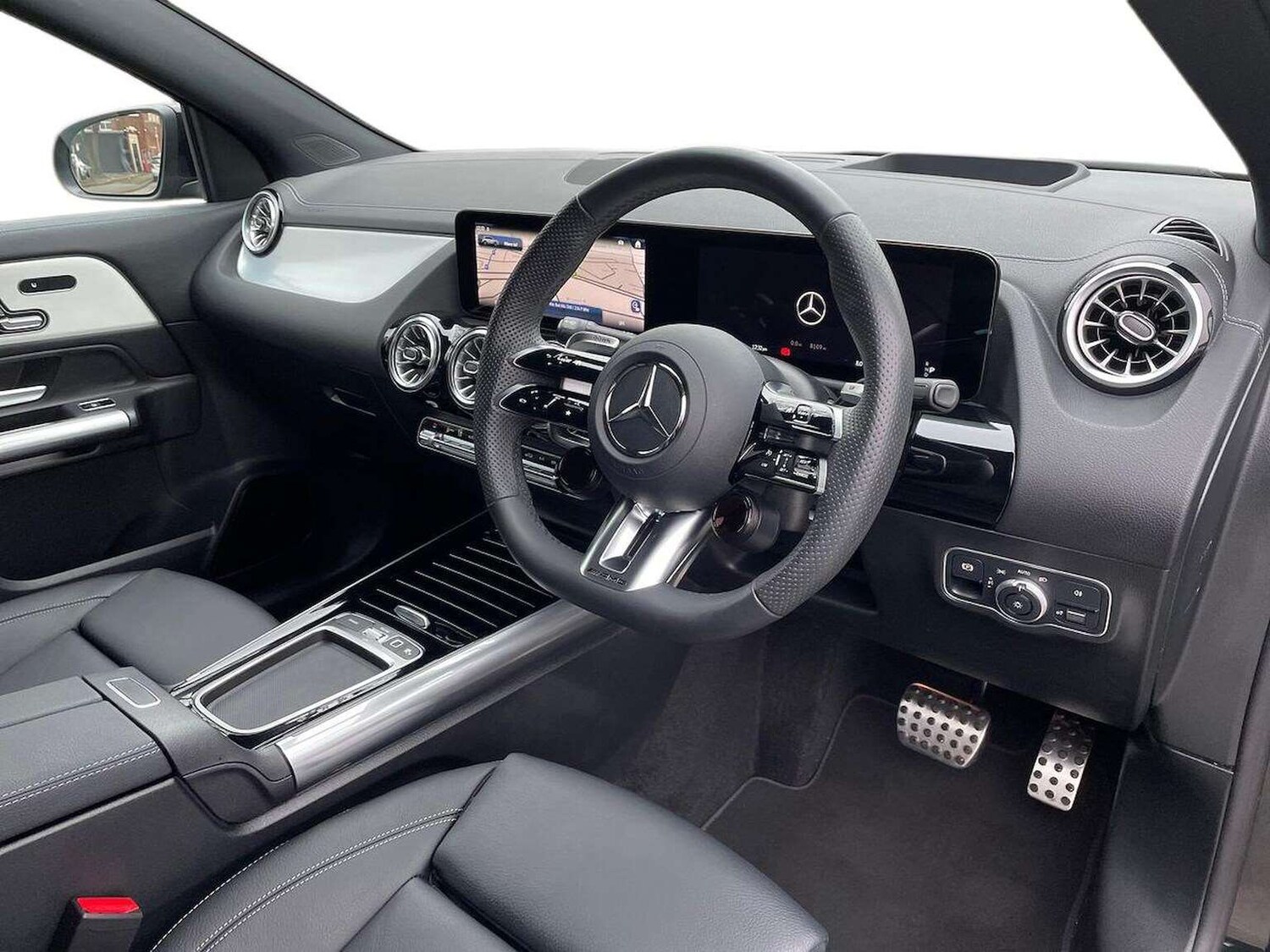 Used Mercedes-Benz GLA 2025 for sale - 77590342: Photo 15