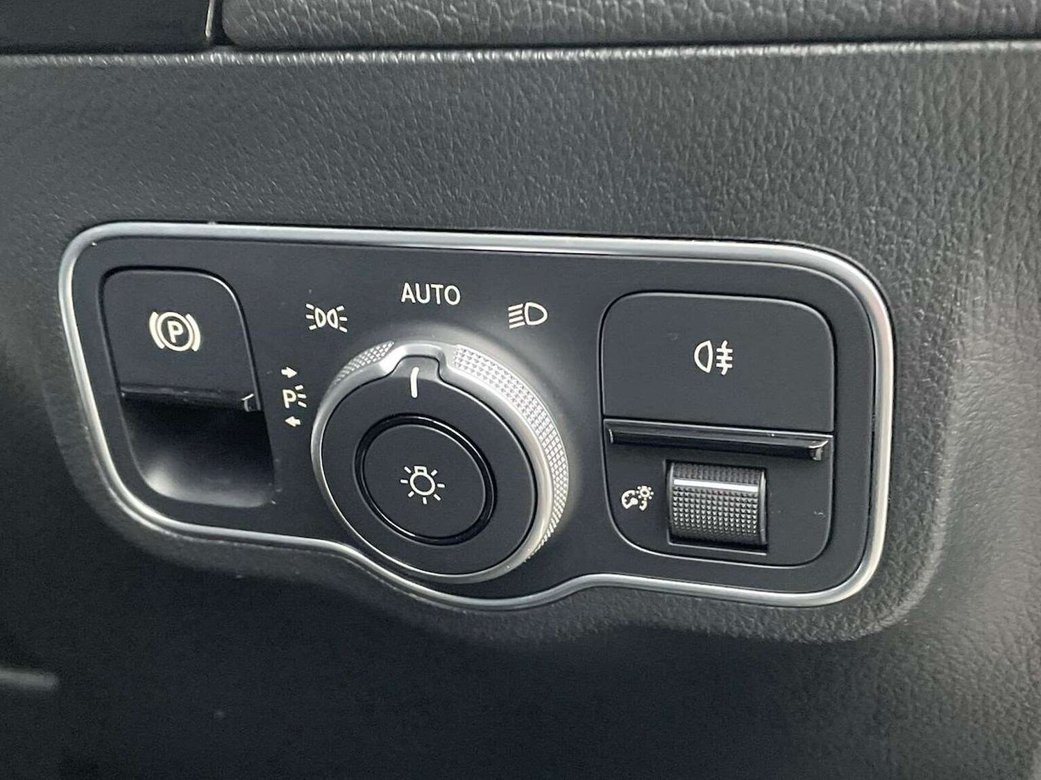 Used Mercedes-Benz GLA 2025 for sale - 77590342: Photo 22