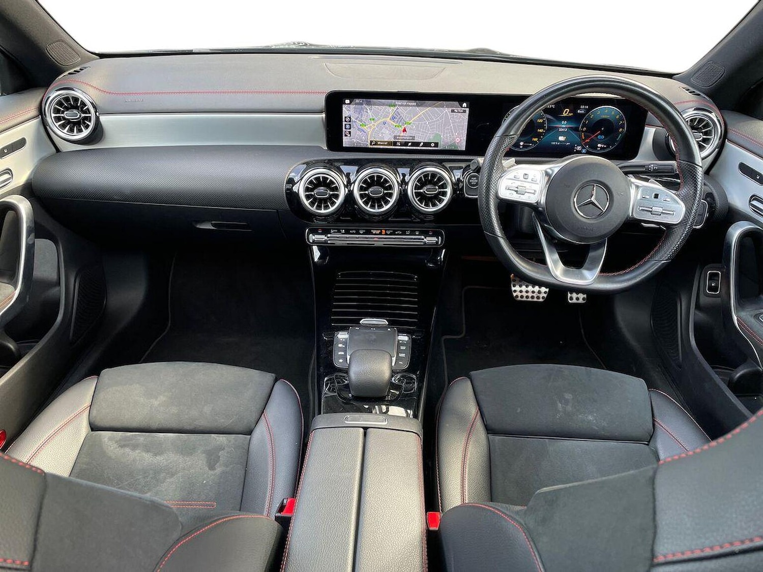 Used Mercedes-Benz CLA 2023 for sale - 76142942: Photo 8