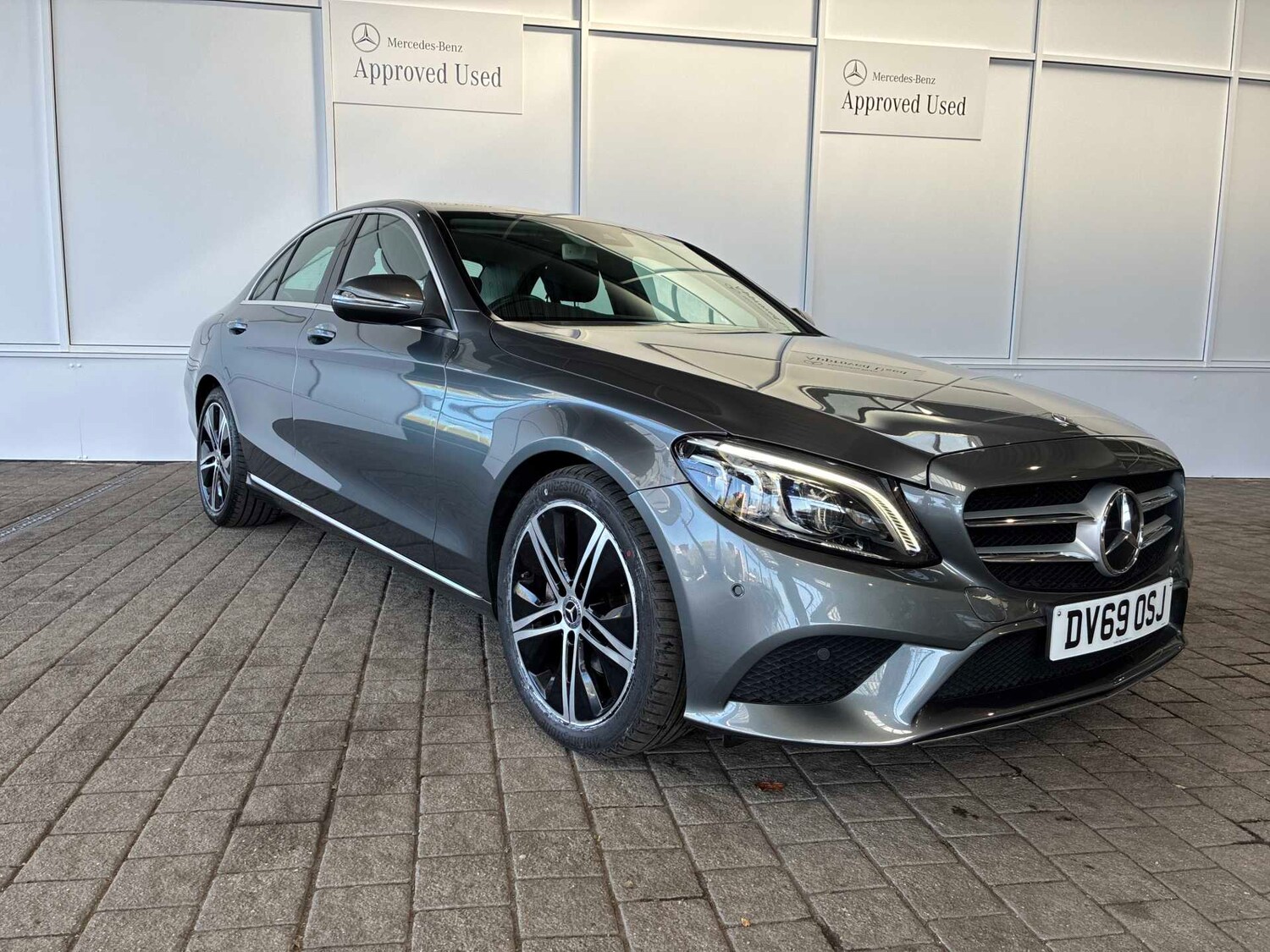 Used Mercedes-Benz C Class 2019 for sale - 78196563: Photo 1