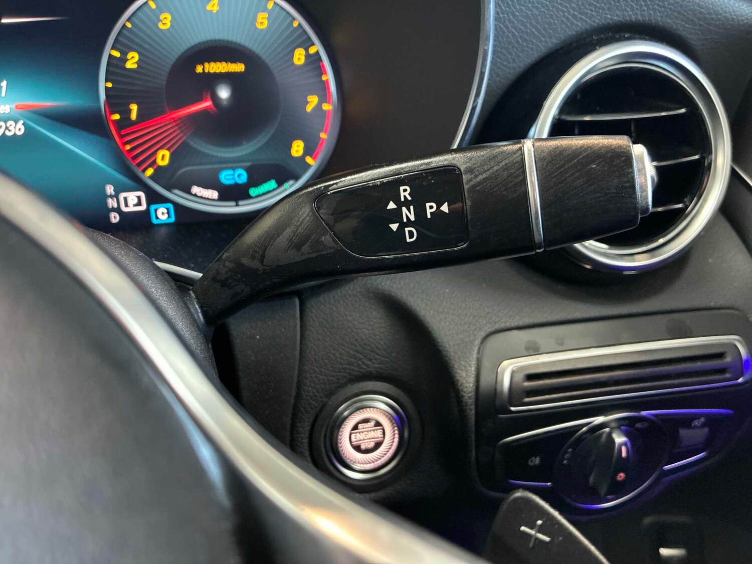 Used Mercedes-Benz C Class 2019 for sale - 78196563: Photo 28