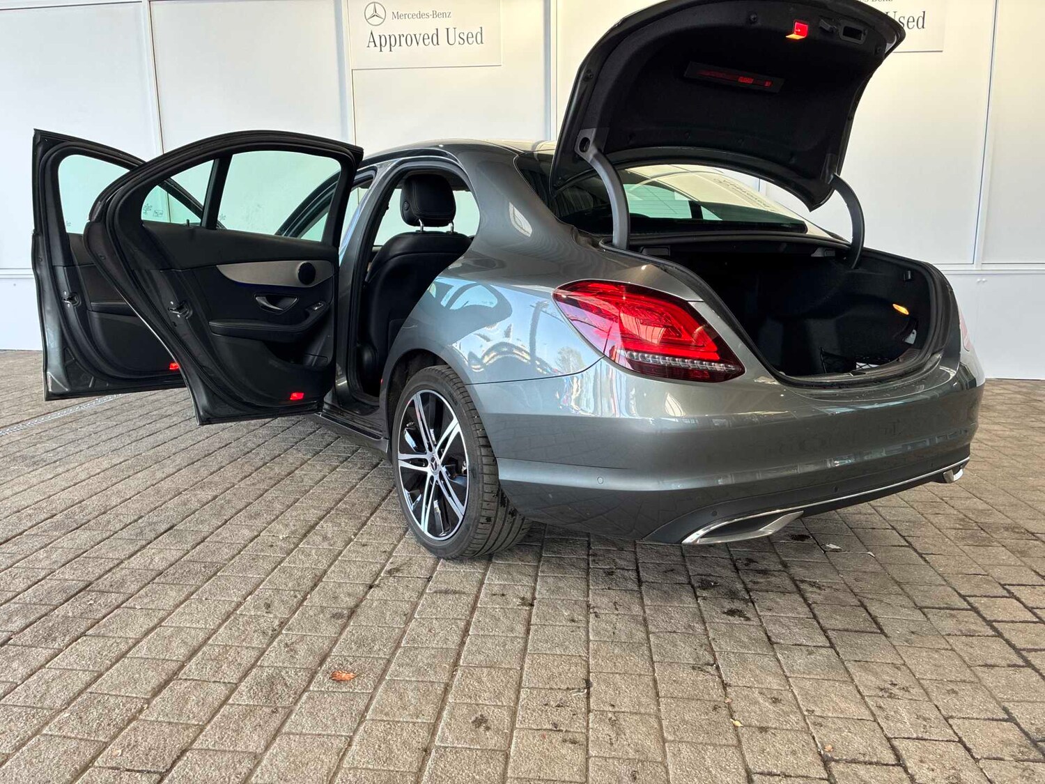 Used Mercedes-Benz C Class 2019 for sale - 78196563: Photo 38