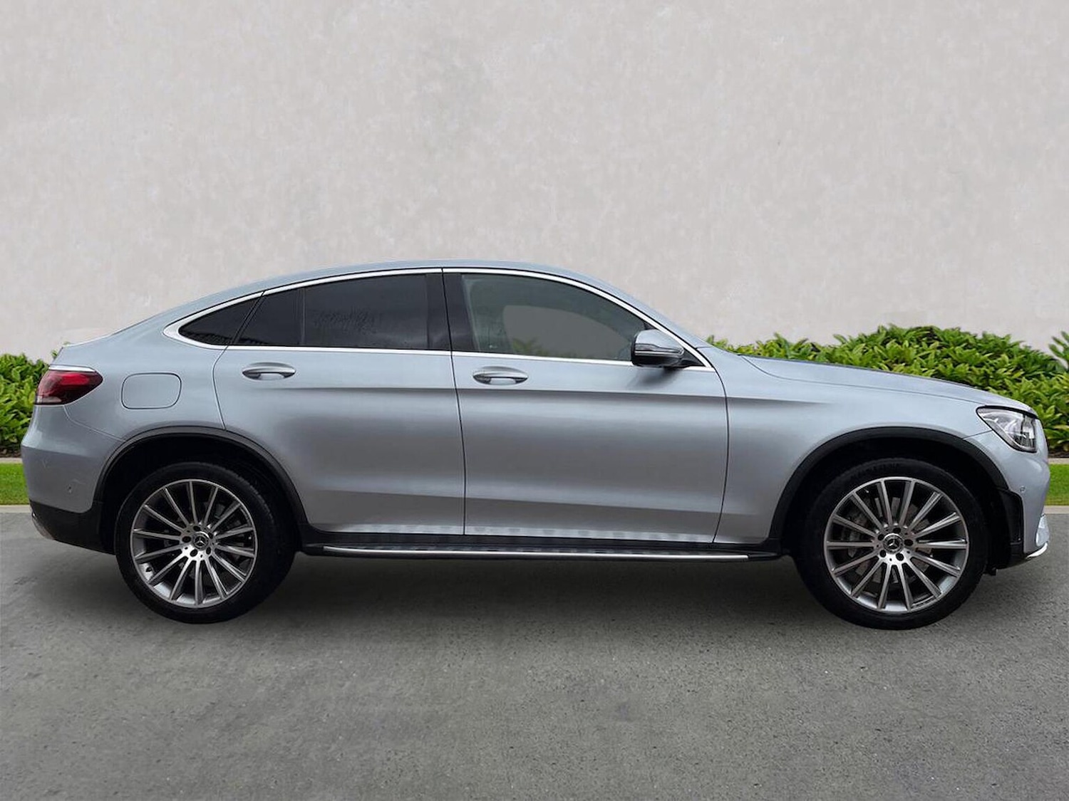 Used Mercedes-Benz GLC 2022 for sale - 76426777: Photo 3