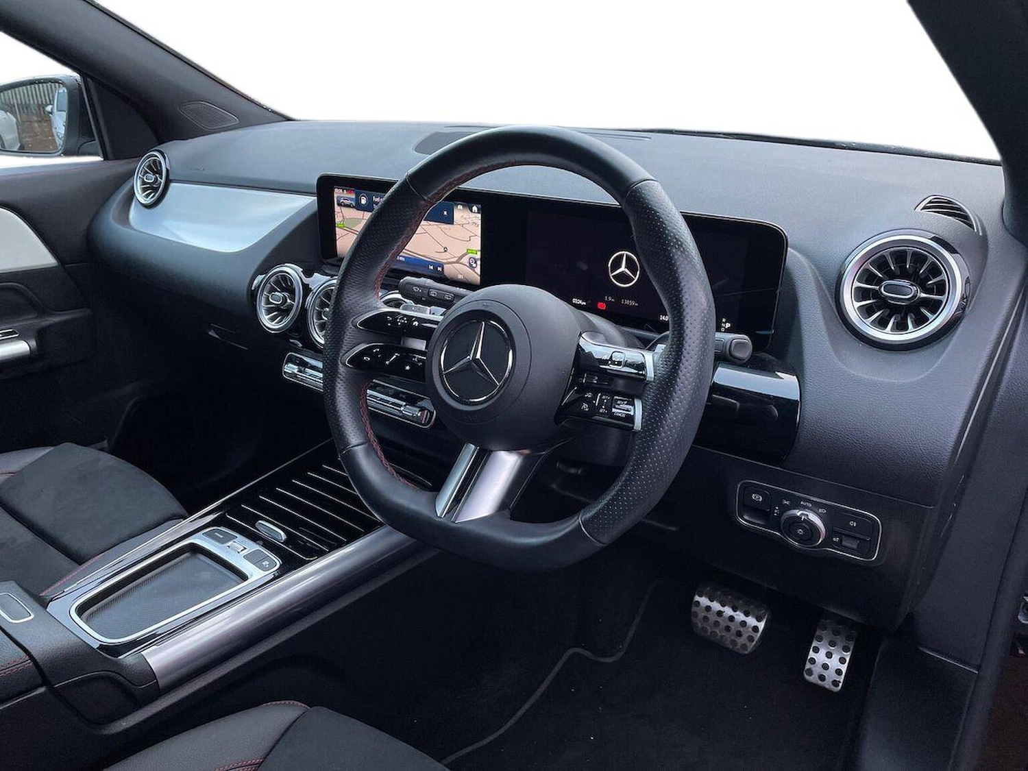 Used Mercedes-Benz GLA 2024 for sale - 76892161: Photo 15