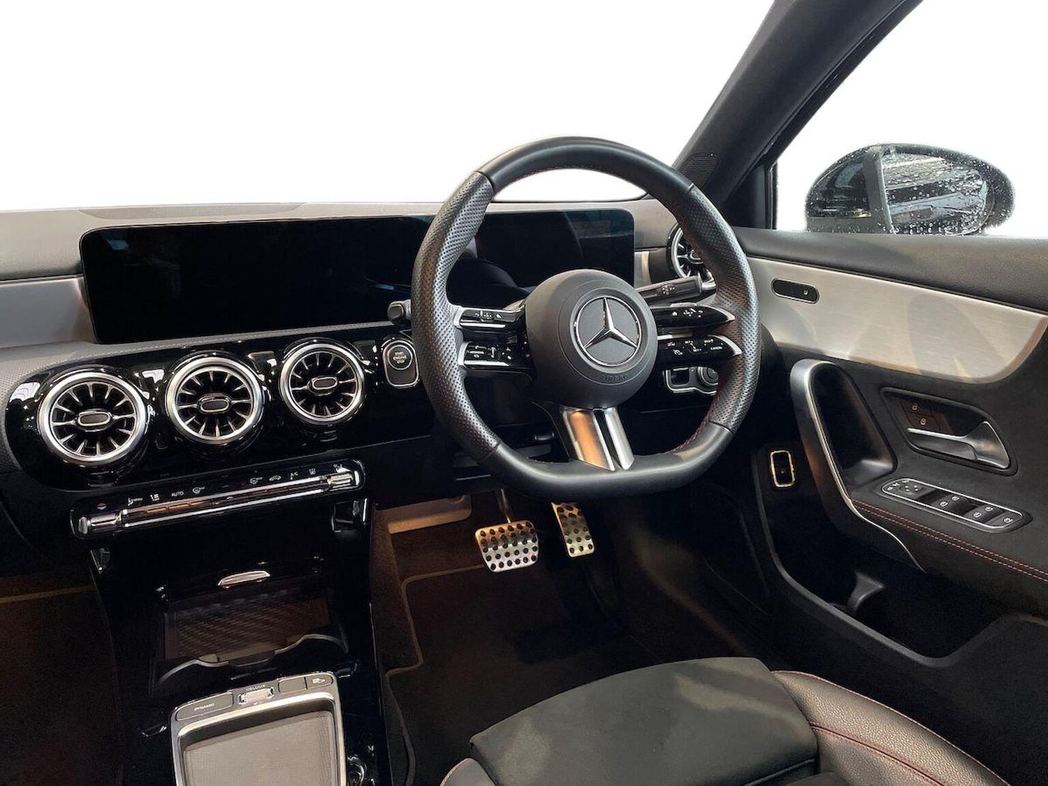 Used Mercedes-Benz A-Class 2024 for sale - 76559841: Photo 11