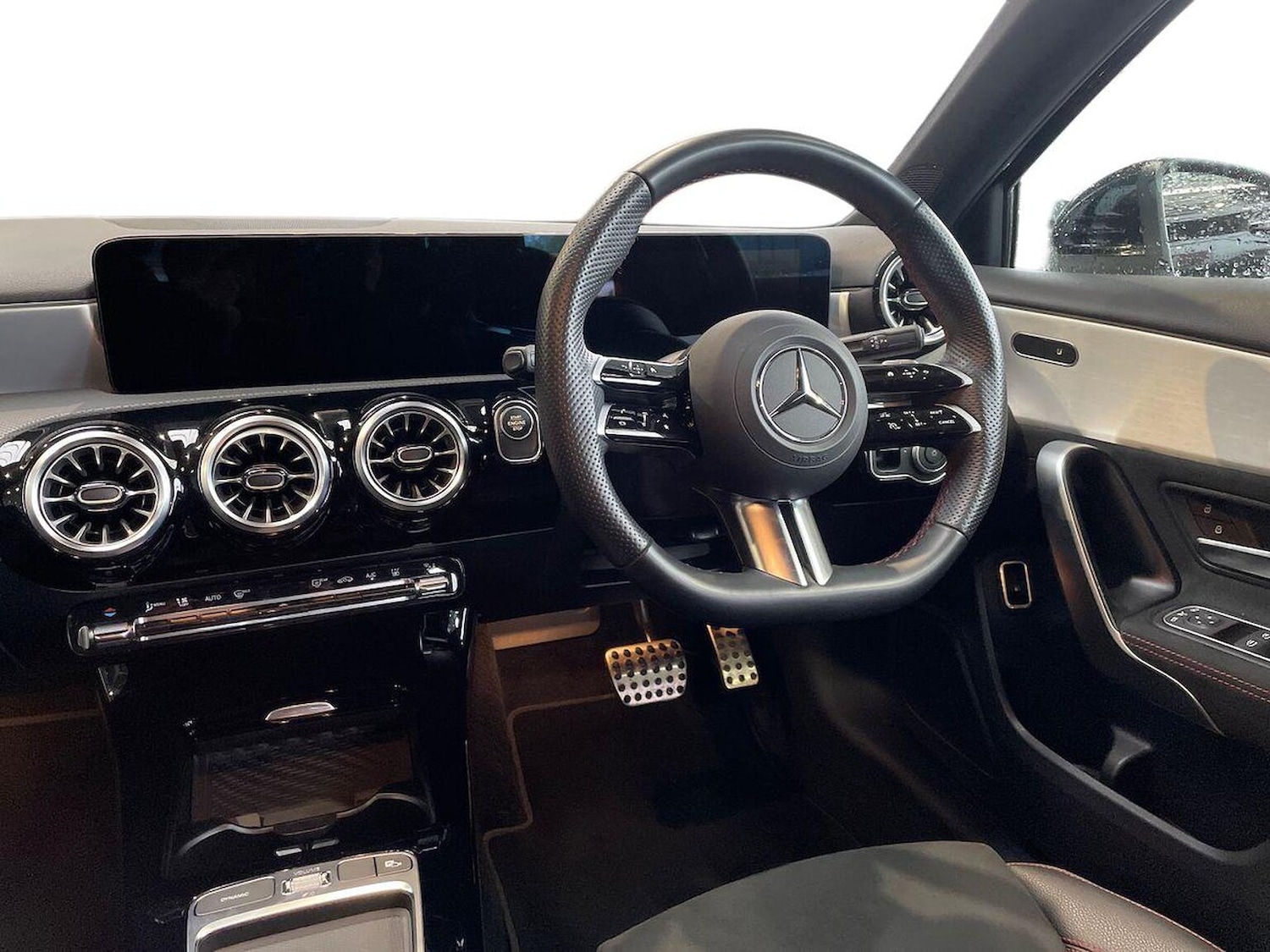 Used Mercedes-Benz A-Class 2024 for sale - 76559841: Photo 17