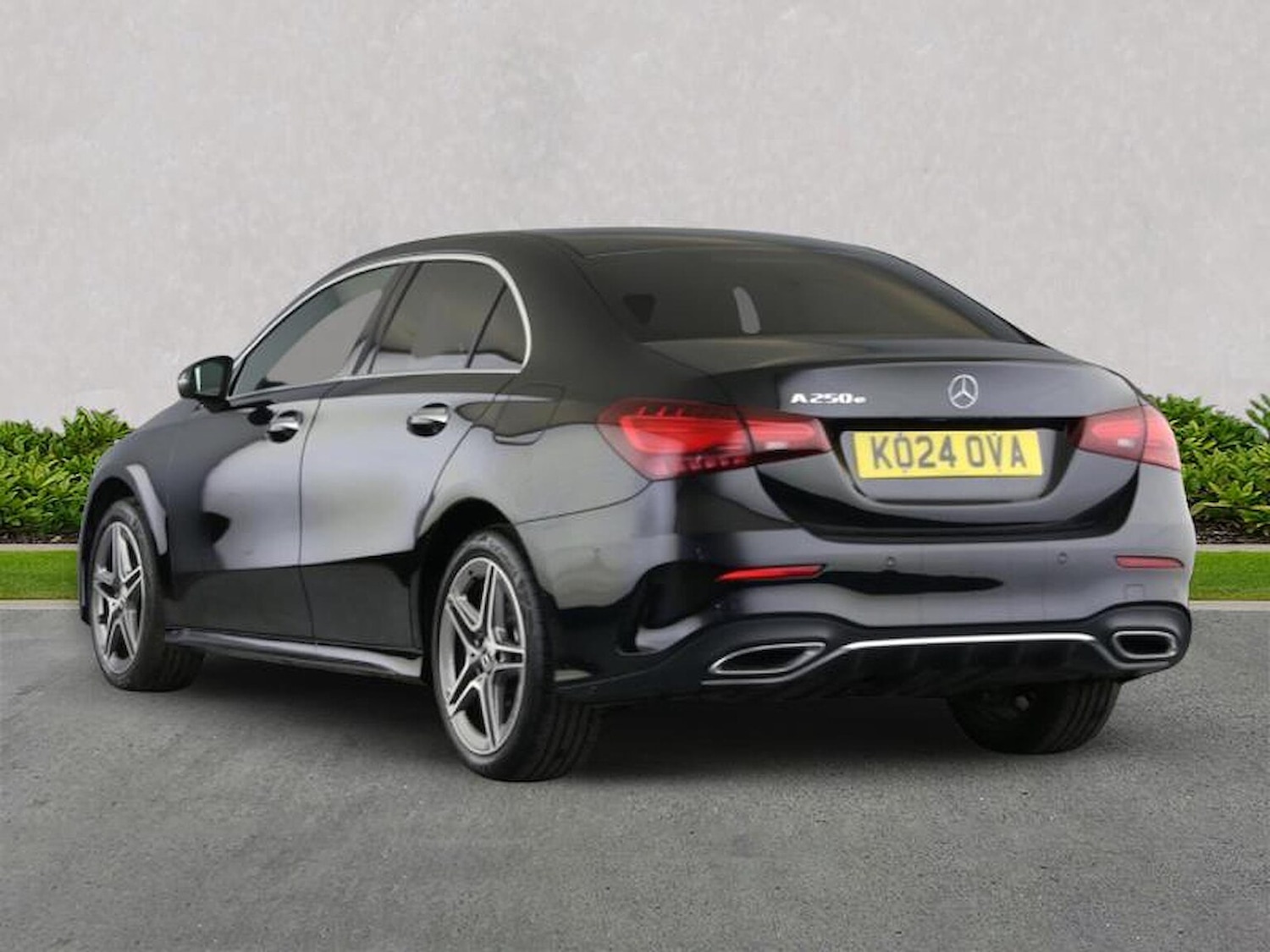 Used Mercedes-Benz A-Class 2024 for sale - 76559841: Photo 2