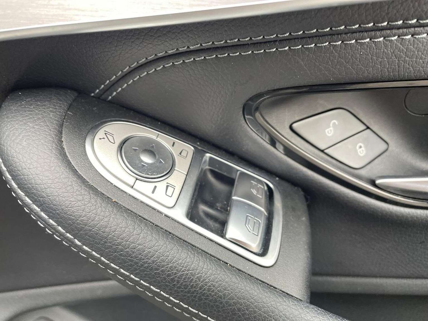 Used Mercedes-Benz C Class 2021 for sale - 77590348: Photo 21