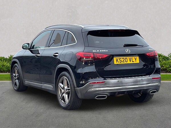 Used Mercedes-Benz GLA 2020 for sale - 76207447: Photo 2