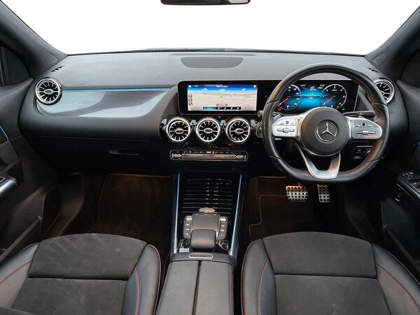 Used Mercedes-Benz GLA 2020 for sale - 76207447: Photo 8