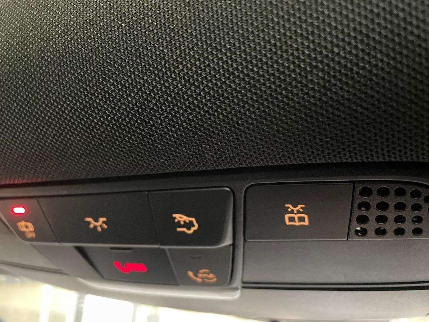 Used Mercedes-Benz EQC 2023 for sale - 77888644: Photo 14