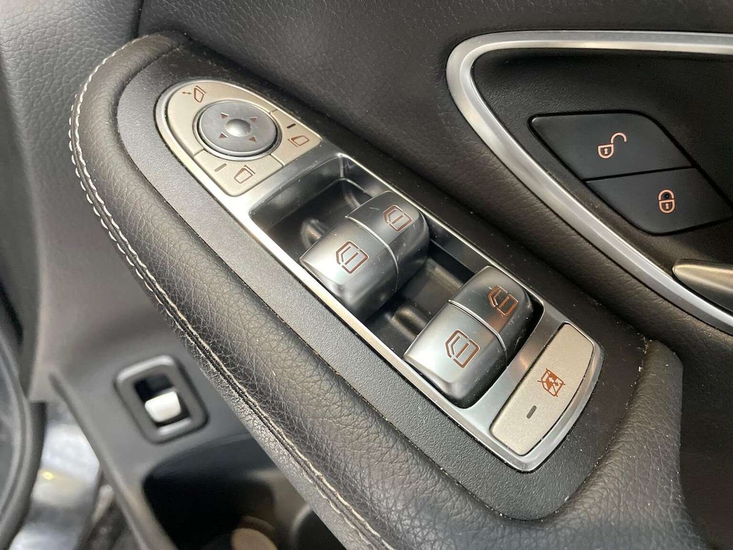 Used Mercedes-Benz EQC 2023 for sale - 77888644: Photo 21