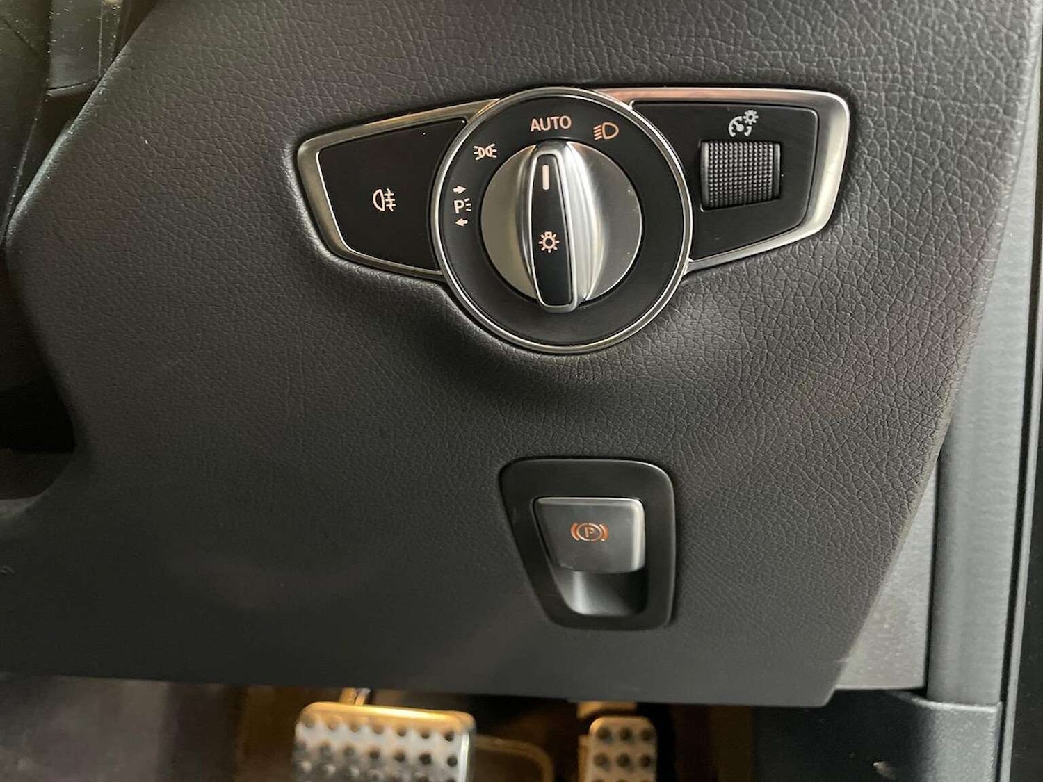 Used Mercedes-Benz EQC 2023 for sale - 77888644: Photo 22