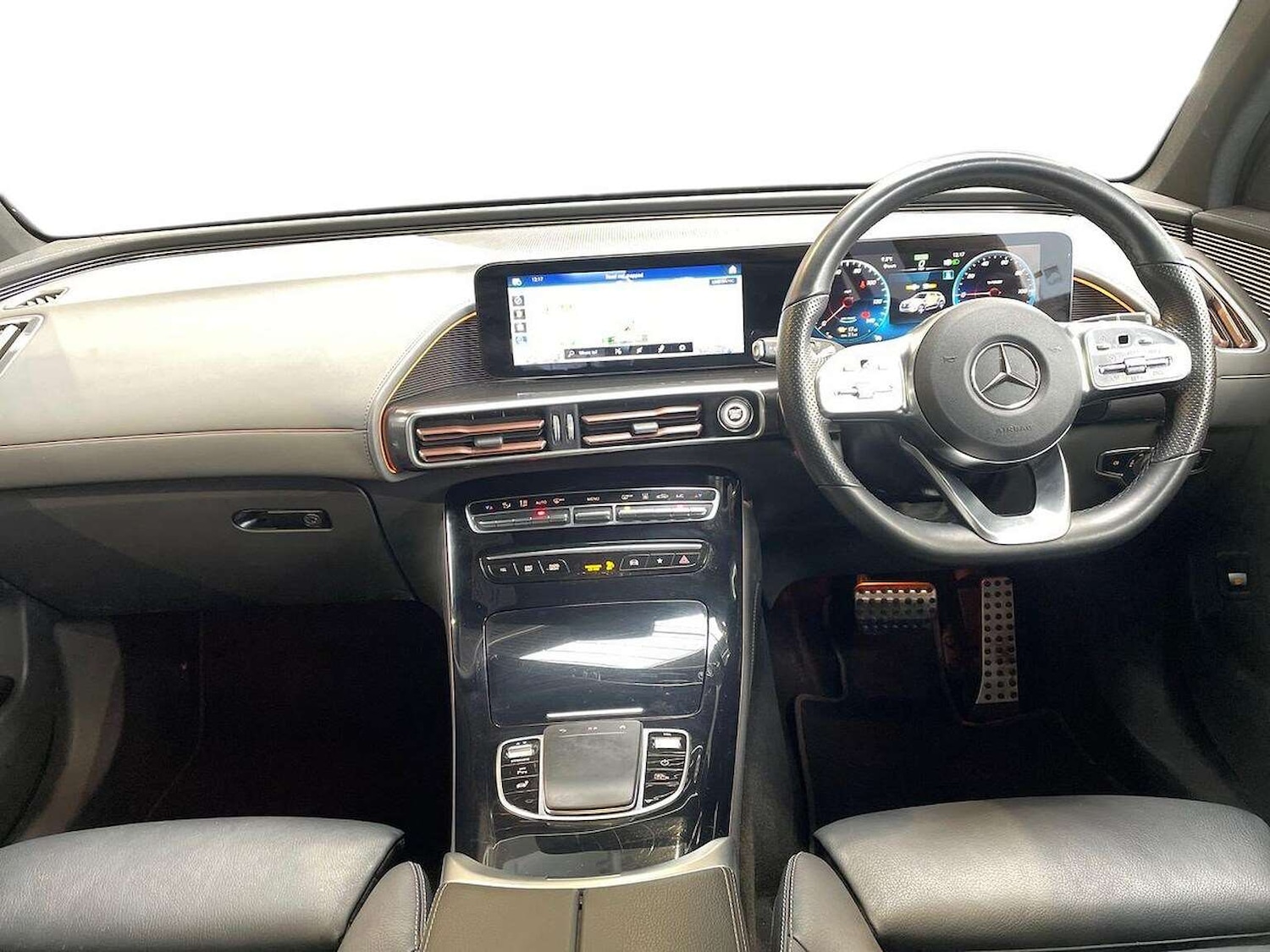 Used Mercedes-Benz EQC 2023 for sale - 77888644: Photo 8