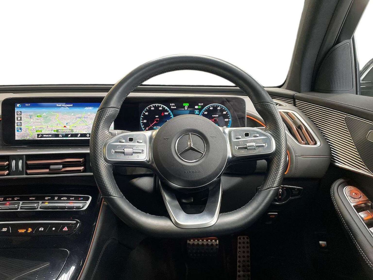 Used Mercedes-Benz EQC 2023 for sale - 77888644: Photo 9