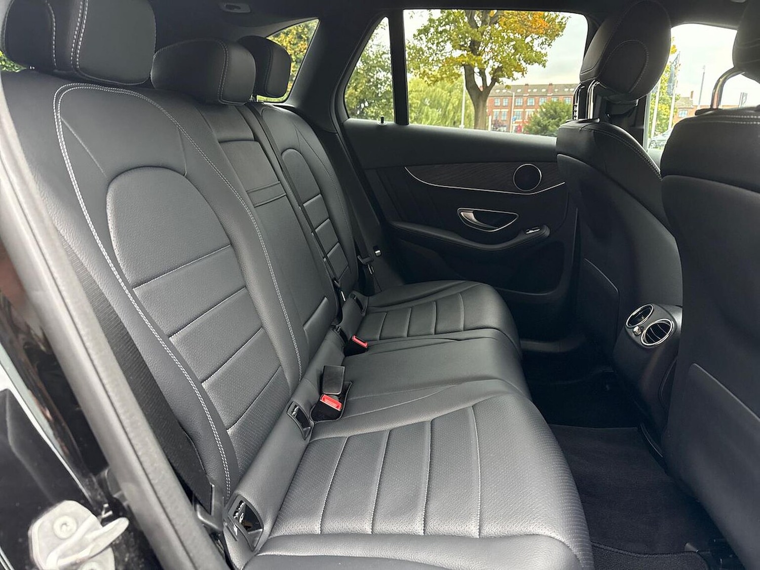 Used Mercedes-Benz GLC 2016 for sale - 76149462: Photo 16