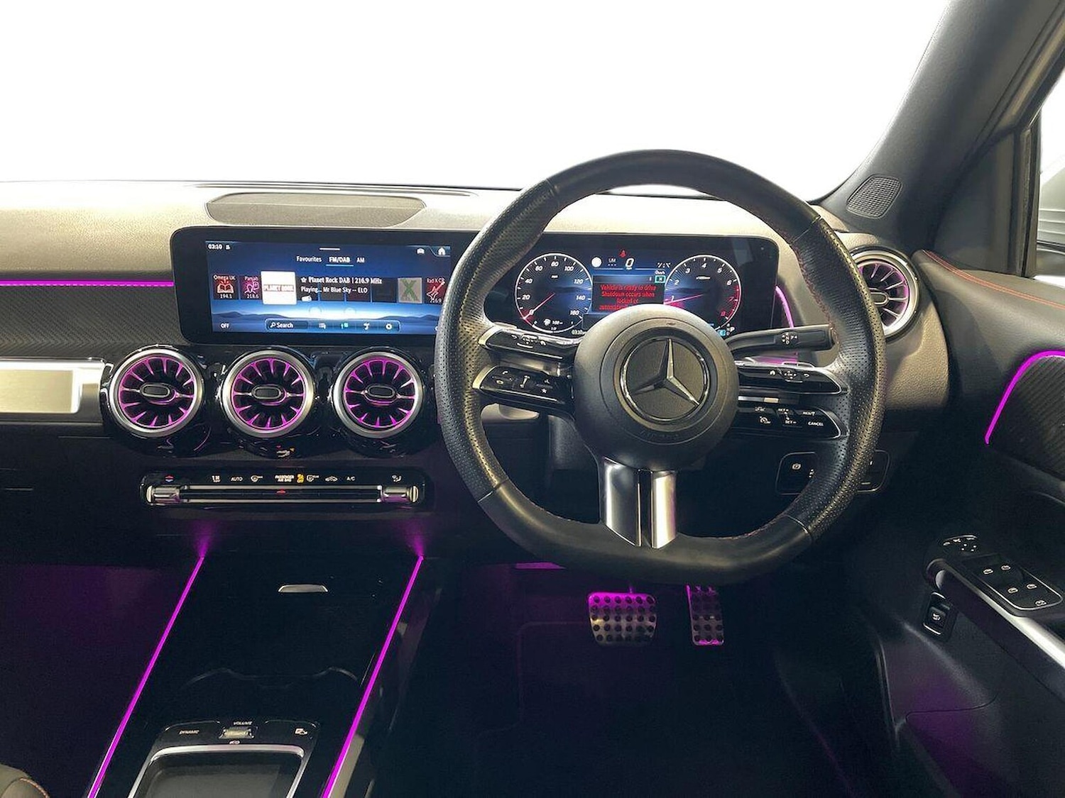 Used Mercedes-Benz GLB 2024 for sale - 76490548: Photo 11