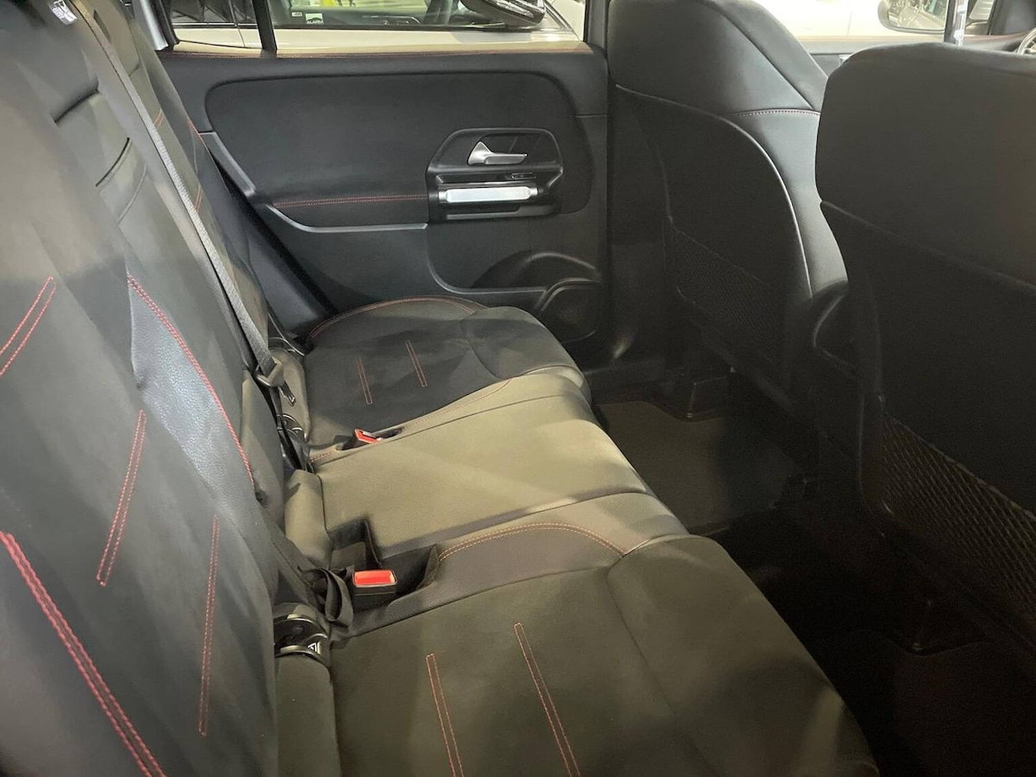 Used Mercedes-Benz GLB 2024 for sale - 76490548: Photo 18