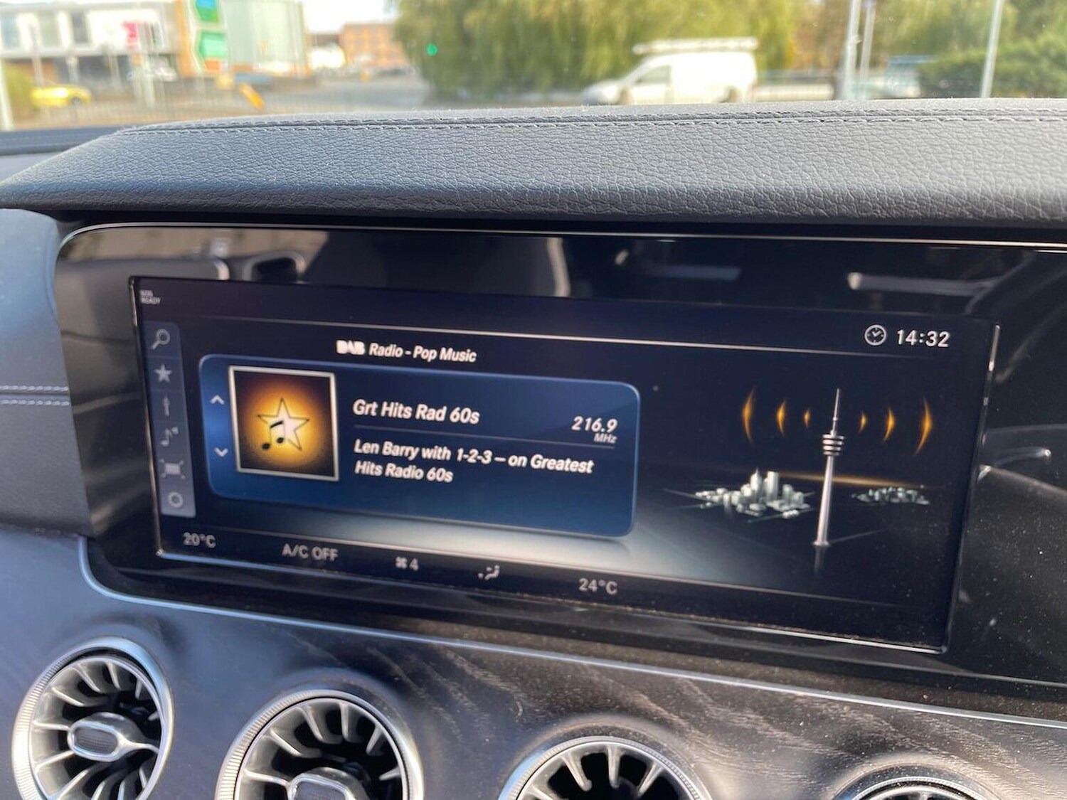 Used Mercedes-Benz E Class 2018 for sale - 77001911: Photo 14