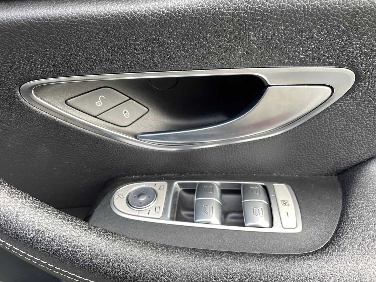 Used Mercedes-Benz E Class 2018 for sale - 77001911: Photo 23