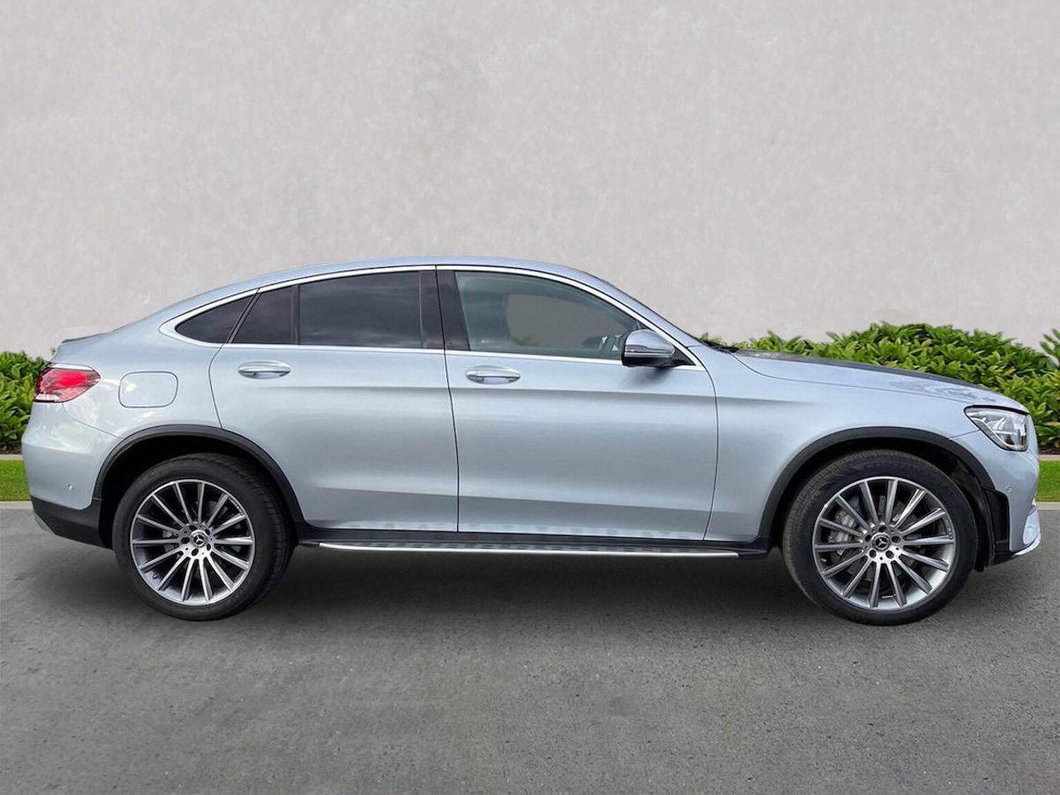 Used Mercedes-Benz GLC 2022 for sale - 76382647: Photo 3