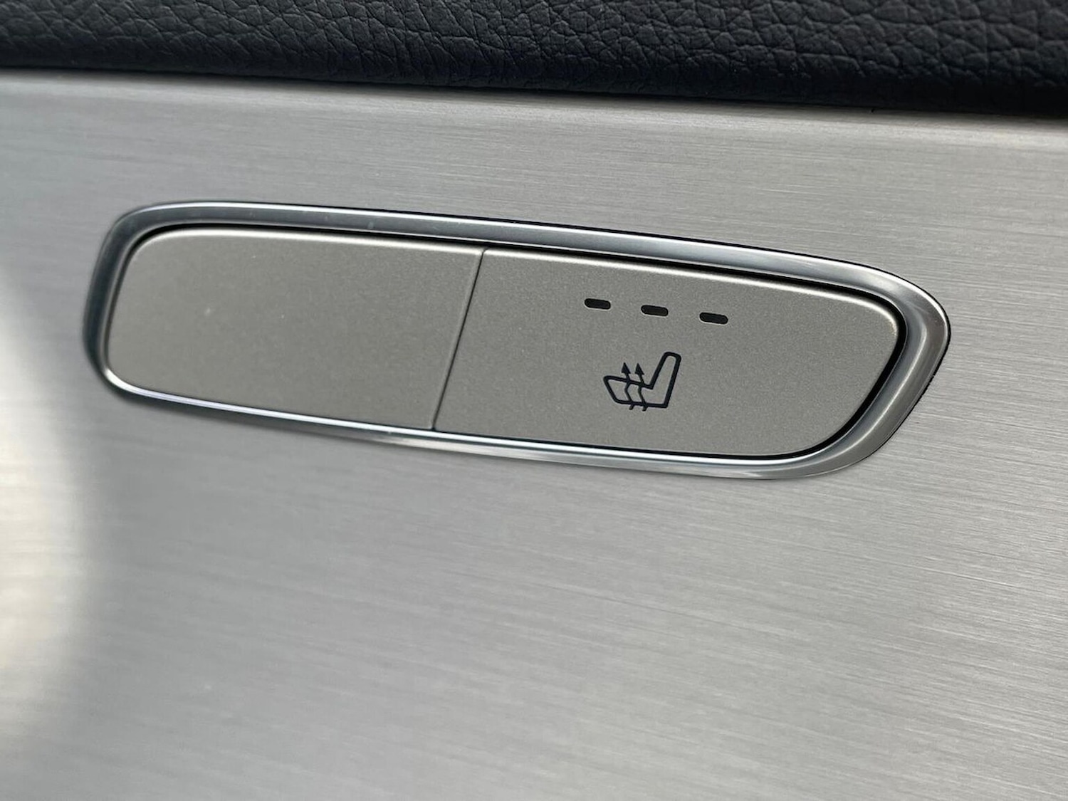 Used Mercedes-Benz GLC 2022 for sale - 76382647: Photo 30