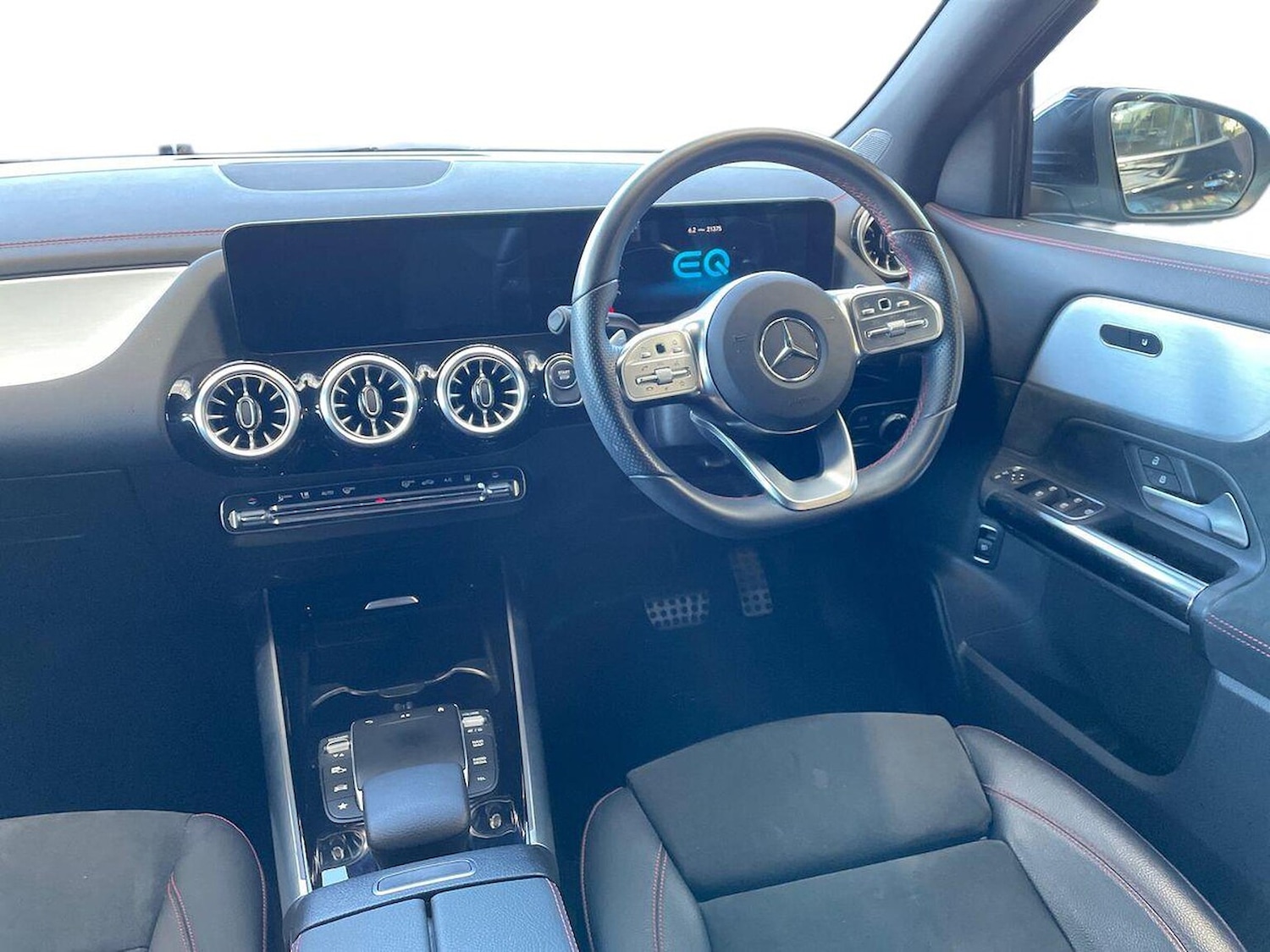 Used Mercedes-Benz EQA 2022 for sale - 76565462: Photo 11