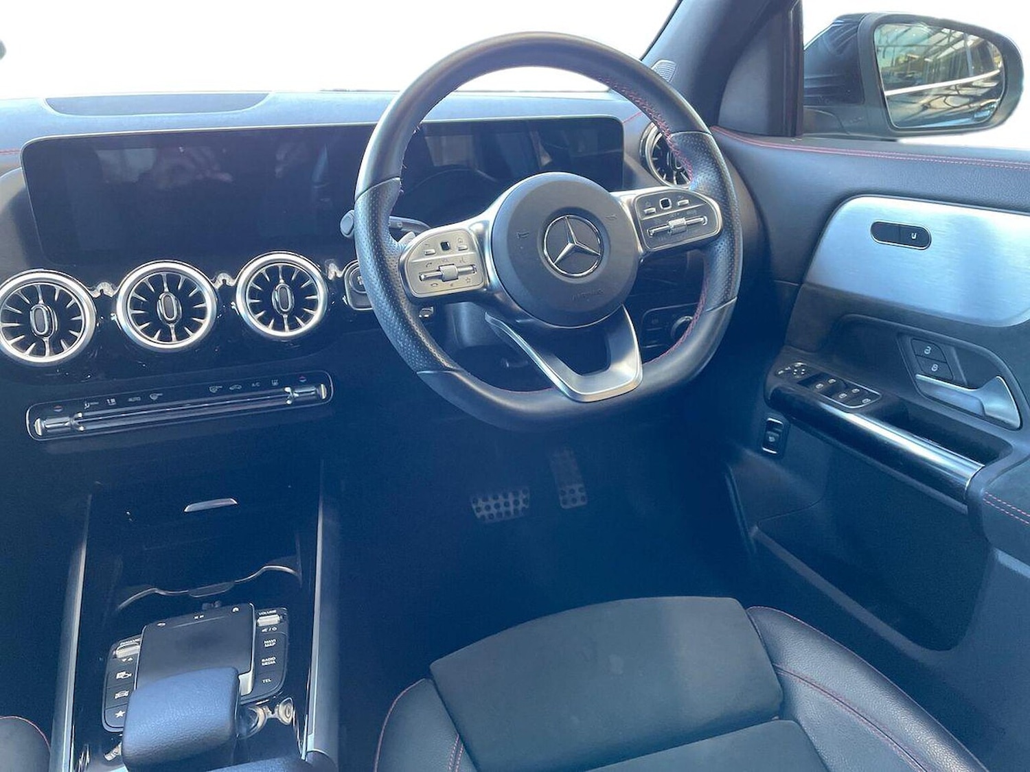 Used Mercedes-Benz EQA 2022 for sale - 76565462: Photo 17