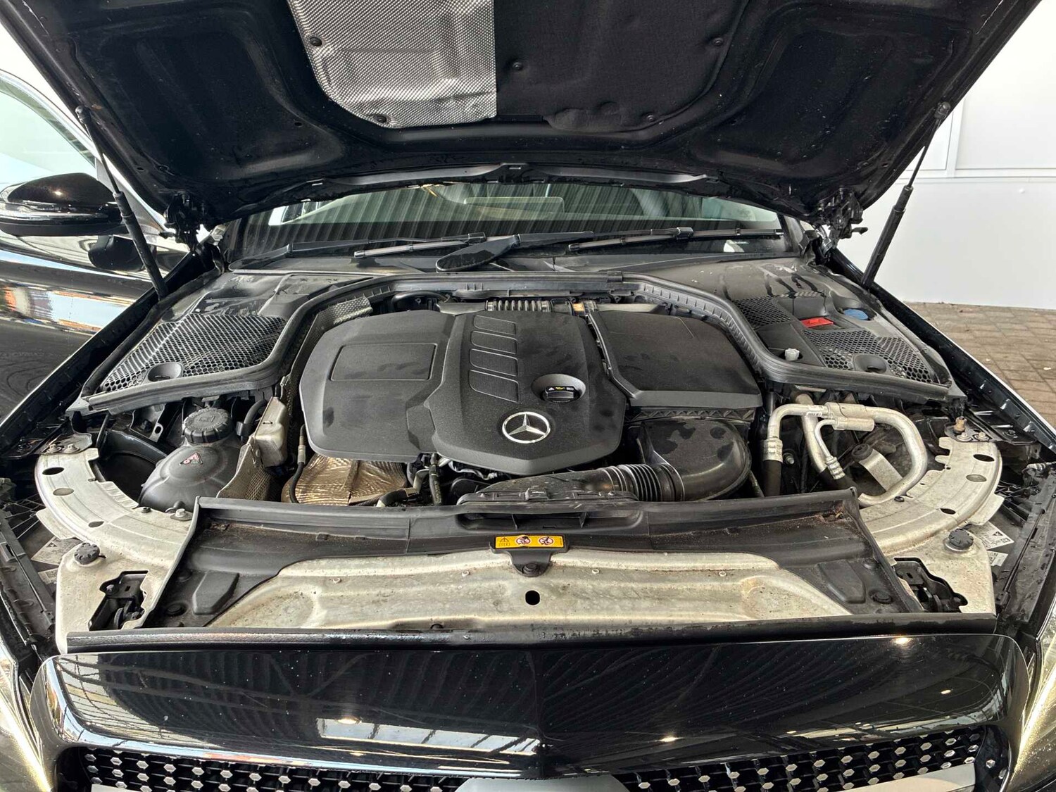 Used Mercedes-Benz C Class 2019 for sale - 78196220: Photo 37