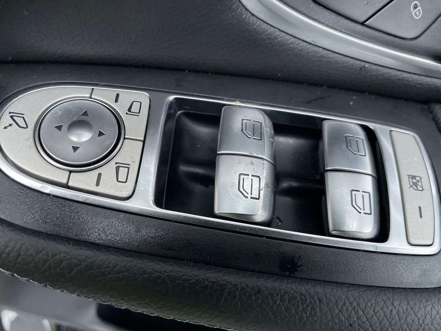 Used Mercedes-Benz EQC 2023 for sale - 77662563: Photo 21