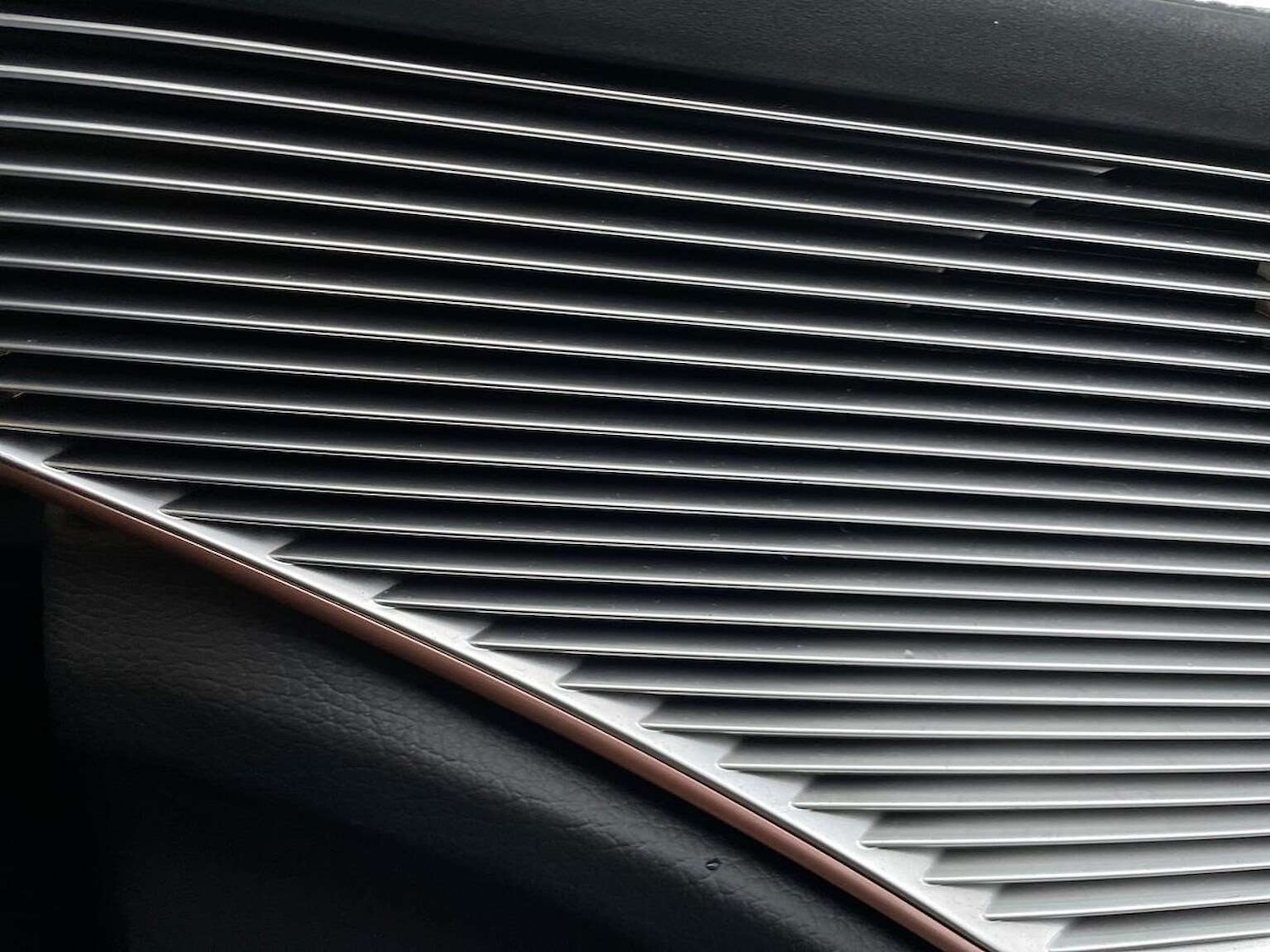 Used Mercedes-Benz EQC 2023 for sale - 77662563: Photo 31