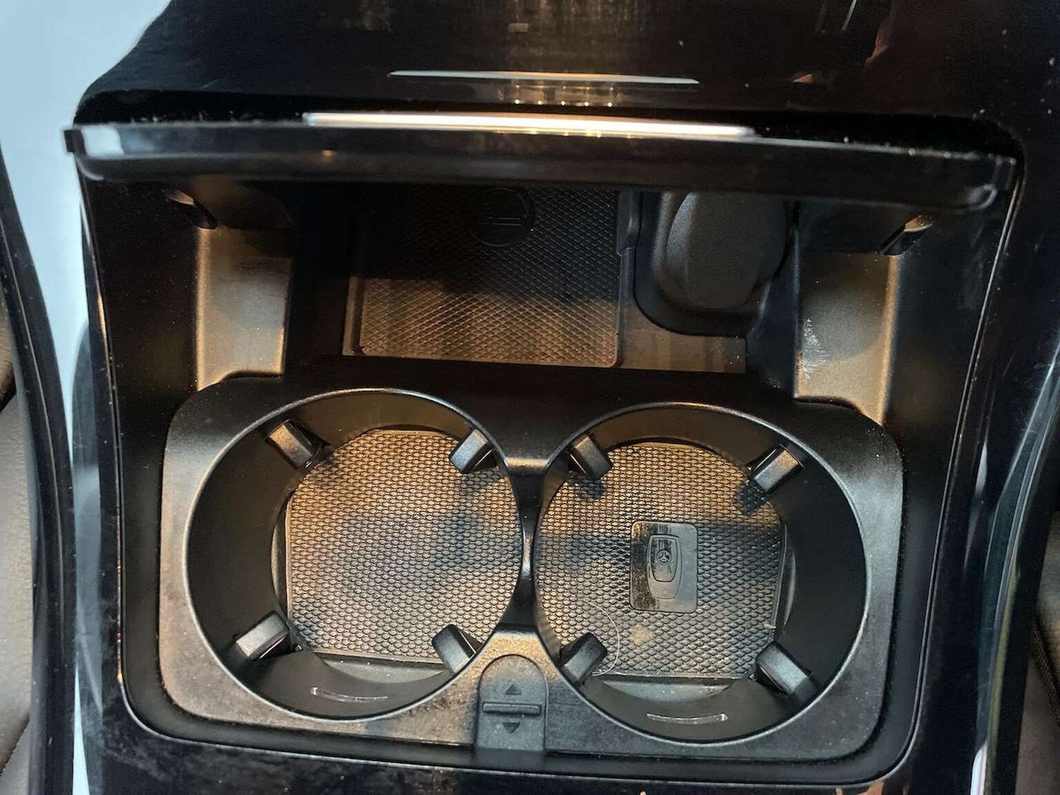 Used Mercedes-Benz EQC 2023 for sale - 77662563: Photo 32