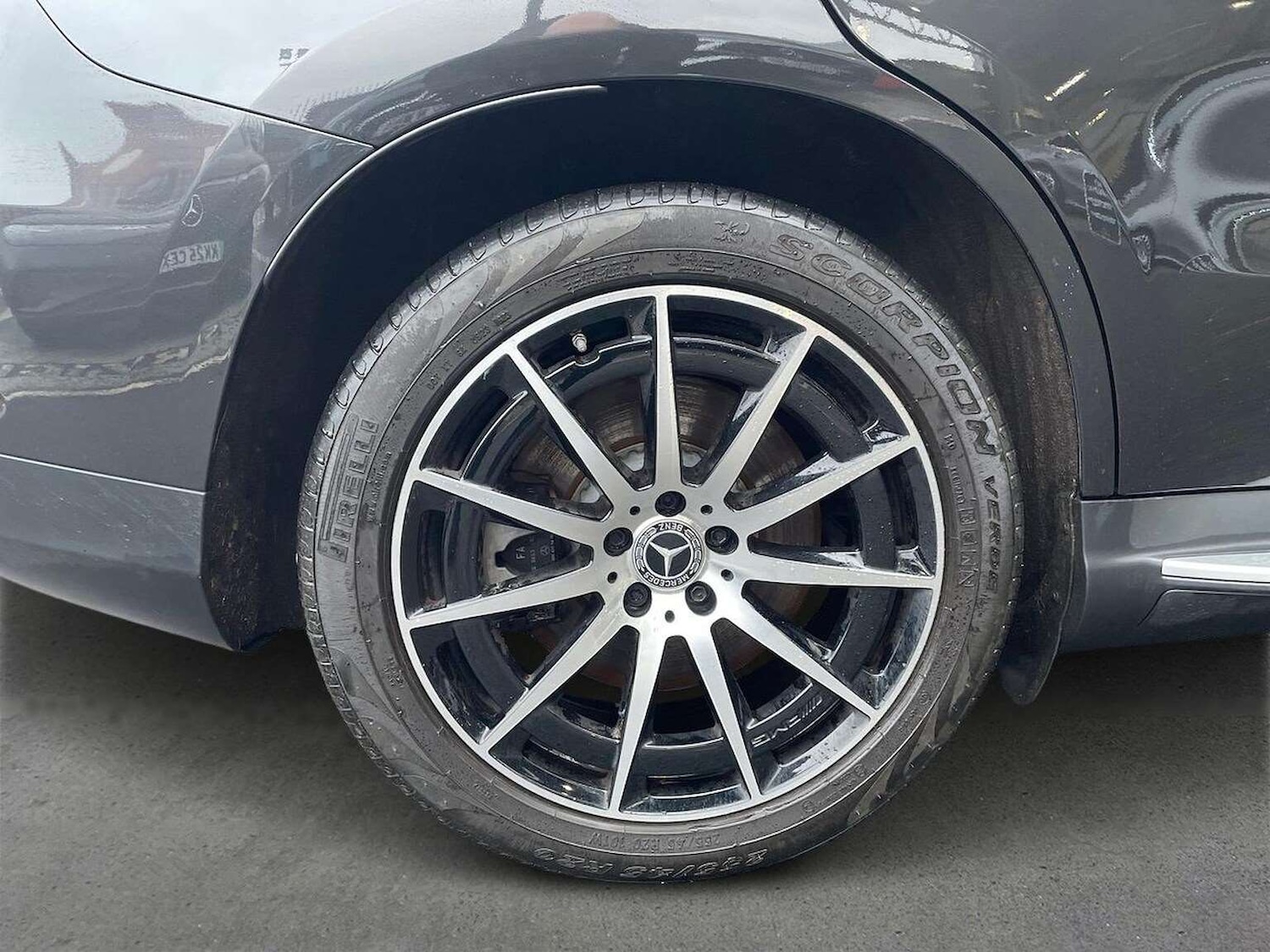 Used Mercedes-Benz EQC 2023 for sale - 77662563: Photo 6