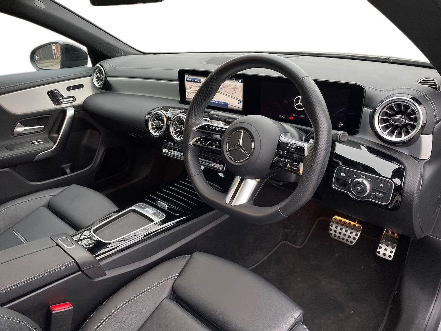 Used Mercedes-Benz CLA 2024 for sale - 77056953: Photo 17