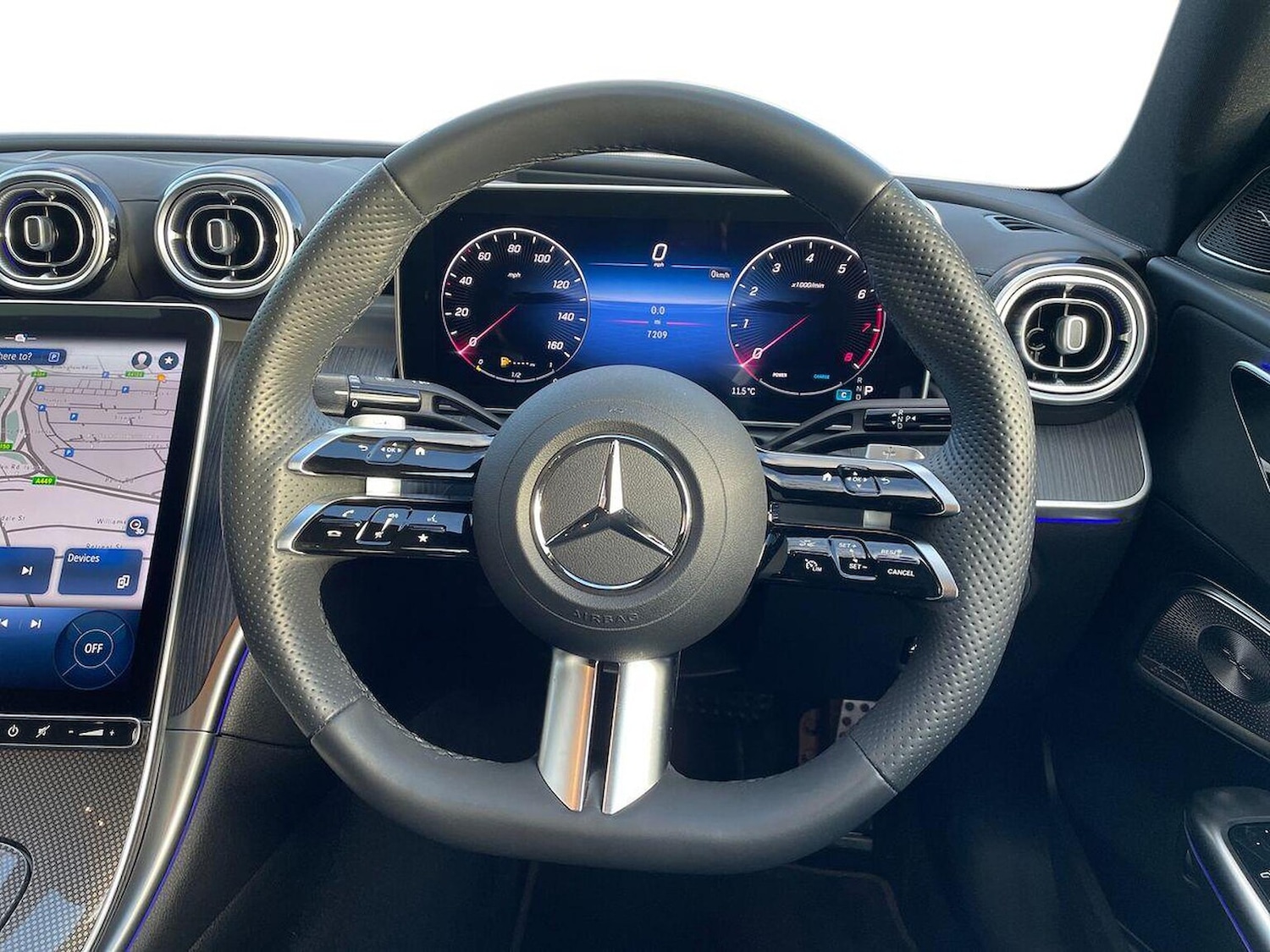 Used Mercedes-Benz C Class 2024 for sale - 76905068: Photo 9