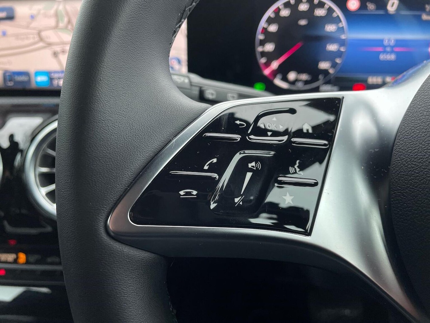 Used Mercedes-Benz A-Class 2024 for sale - 77024303: Photo 28