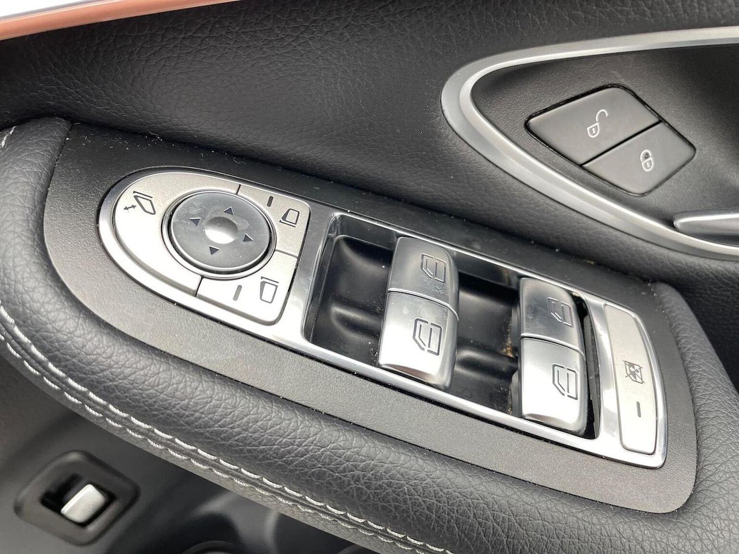 Used Mercedes-Benz EQC 2022 for sale - 76809419: Photo 21