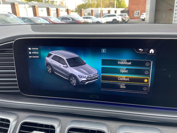 Used Mercedes-Benz GLE 2020 for sale - 76257826: Photo 25